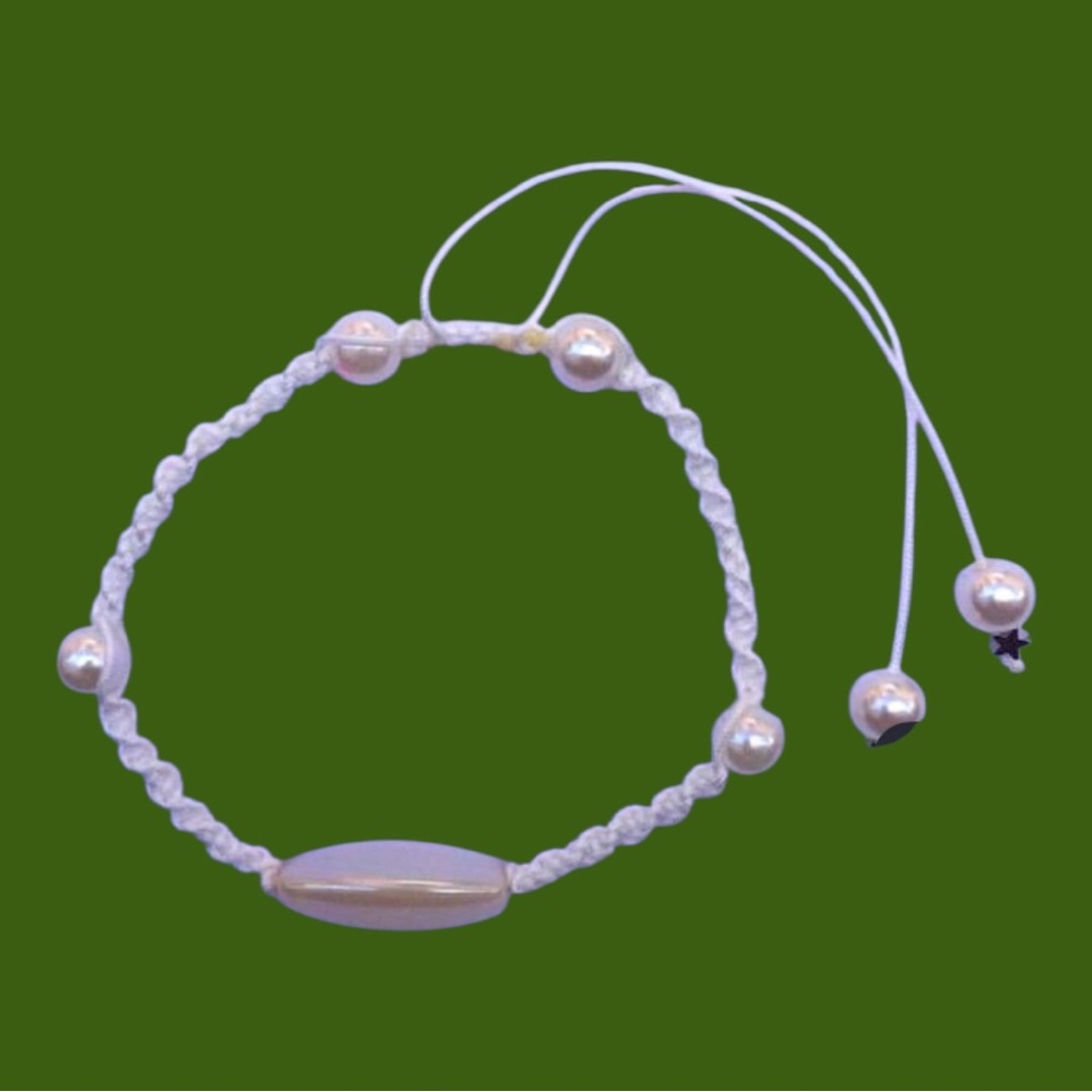 macrame Pearl bracelet